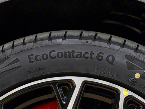 2025�� ���� 550ProѲ����