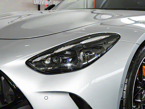 2025�� 63 S E Performance