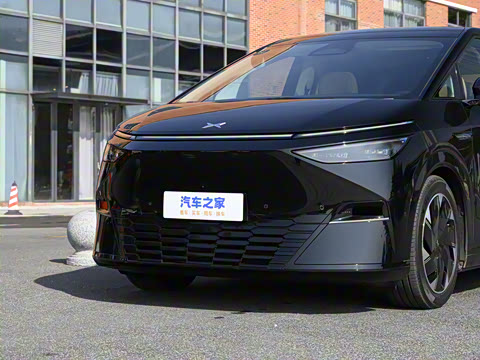 2024�� 702��������Max