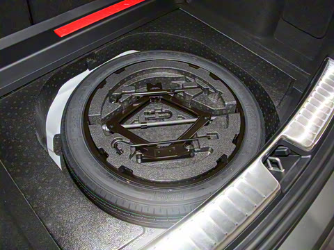 2022�� 2.0TD Plus