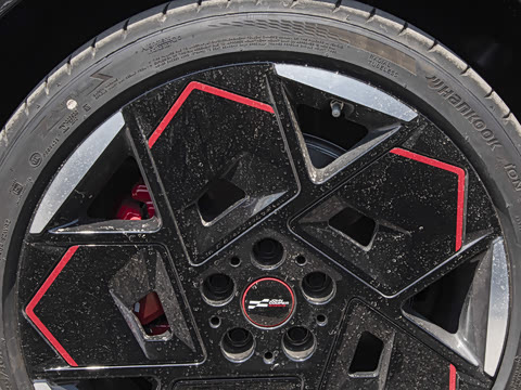 2025�� JOHN COOPER WORKS