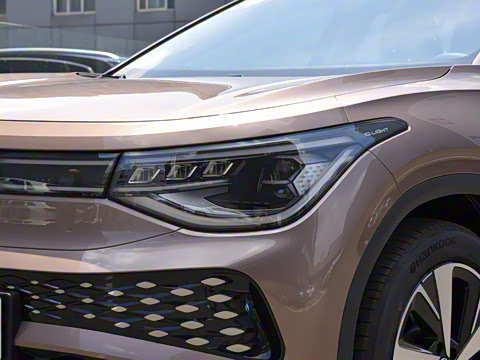 2022�� ������������