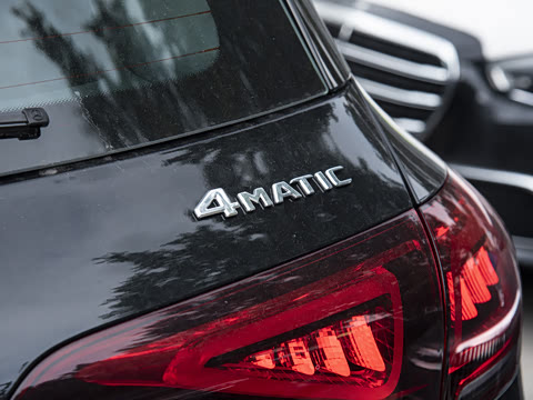 2023�� GLE 450 4MATIC ������