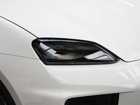 2024�� Macan ��������