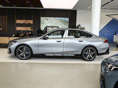 2024�� 530i ������ M�˶���װ