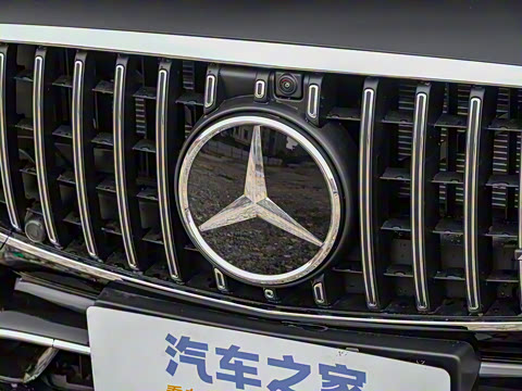 2025�� AMG S 63 L E Performance