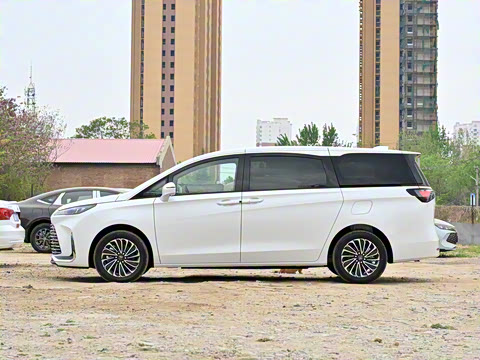 2025�� ½�� ������ 7��