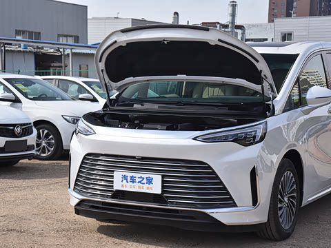 2025�� 2.0T ����������