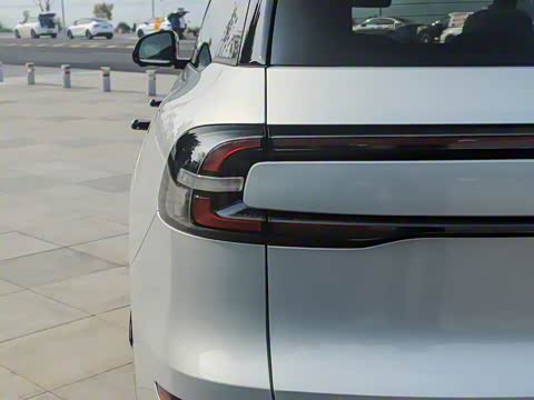 2025�� 215�콢PLUS