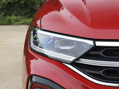 2025�� �Ŀ�� 300TSI DSG���������