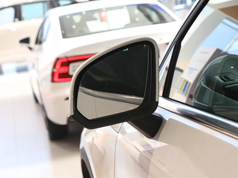 2026�� B3 ��Զ������