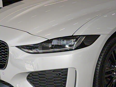 2025�� 2.0T 250PS R-DYNAMIC 90�����ذ�