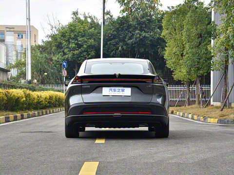 2025�� 530UltraǬ���Ǽ�ADS SE�����