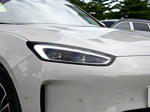 2025�� ����  Ultra ������