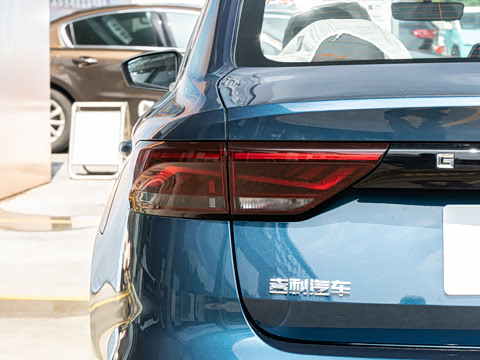 2026�� ��4�� 400������ 1.5L �ֶ���Խ��