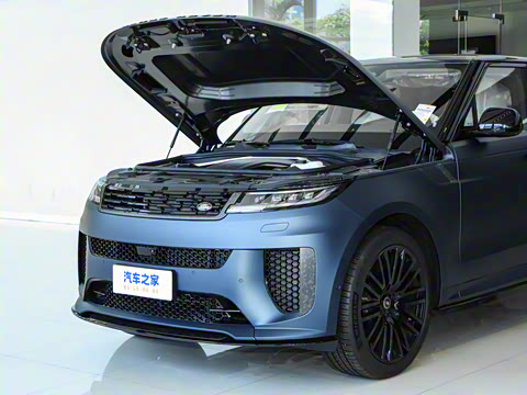 2025�� 4.4 V8 SV Edition Two