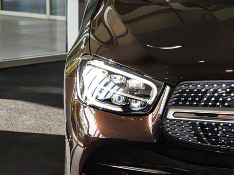 2022�� �Ŀ�� GLC 260 L 4MATIC ������