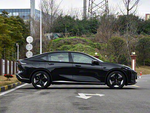 2025�� ���羫Ӣ��