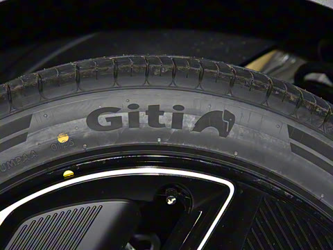 2025�� 530UltraǬ���Ǽ�ADS SE�����