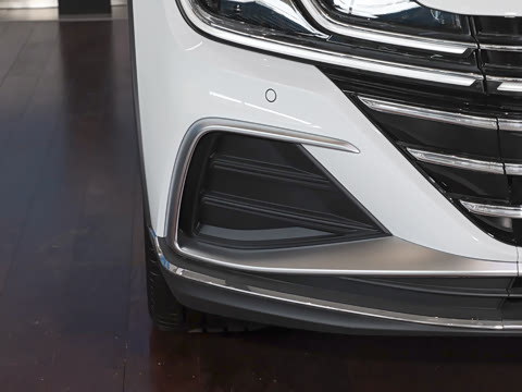 2025�� ��װ�� 380TSI ���� ������