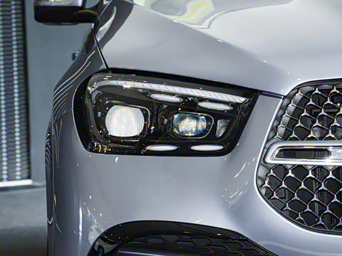 2025�� GLE 450 4MATIC ������