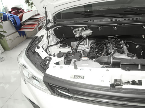 2022�� 1.5L �����Ϳͳ� 8��