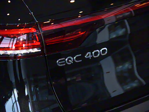 2022�� EQC 400 4MATIC