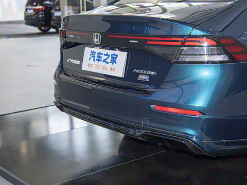 2025�� �˶�ϵ�� 260TURBO ������