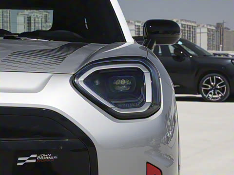 2025�� JOHN COOPER WORKS