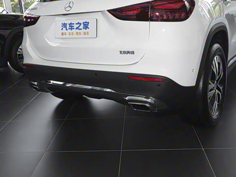 2025�� �Ŀ� GLA 220