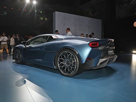 2025�� ������