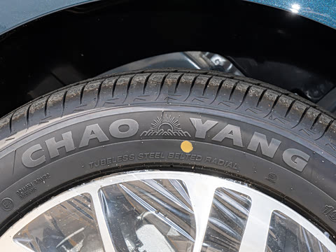 2026�� ��4�� 400������ 1.5L �ֶ���Խ��