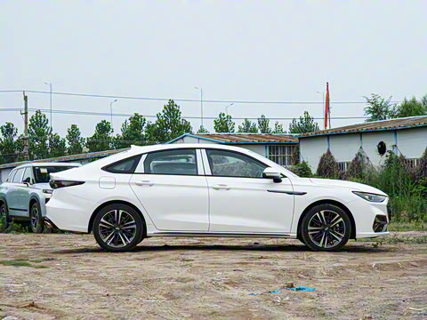 2025�� 2.0T DCT ������