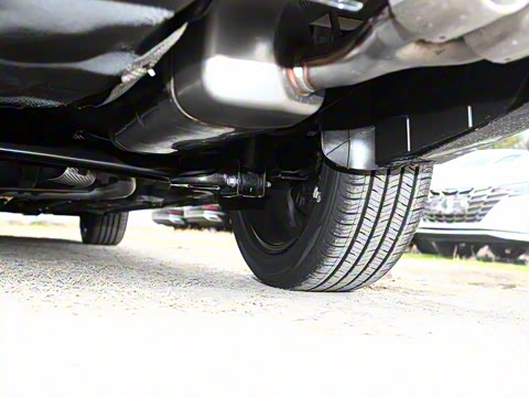 2022�� 240TGDi DCT LUX����