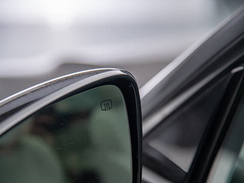 2025�� 215�����콢PLUS