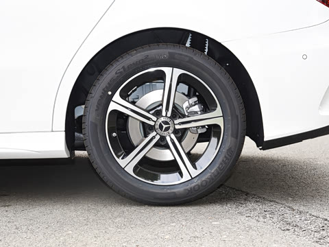 2024�� A 200 L ʱ����