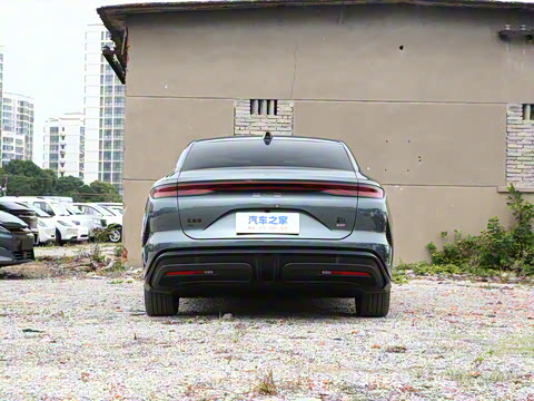 2025�� EV 701KM�����״�������