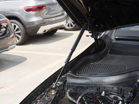 2025�� �Ŀ� GLC 300 L 4MATIC ������ 5��