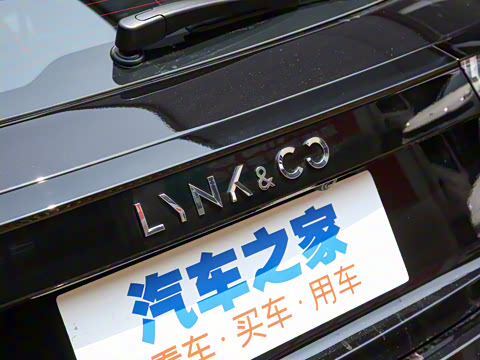 2022�� 2.0TD Plus