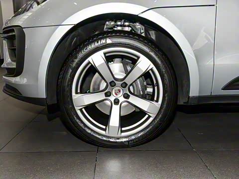 2025�� Macan 2.0T ���ΰ�