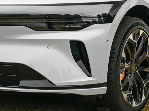 2025�� �����������Ǽݰ� 100kWh