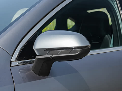 2025�� EV 510KM ��׼��
