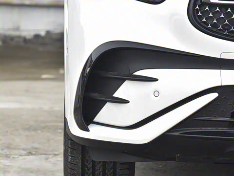 2025�� �Ŀ� GLC 300 4MATIC ����SUV