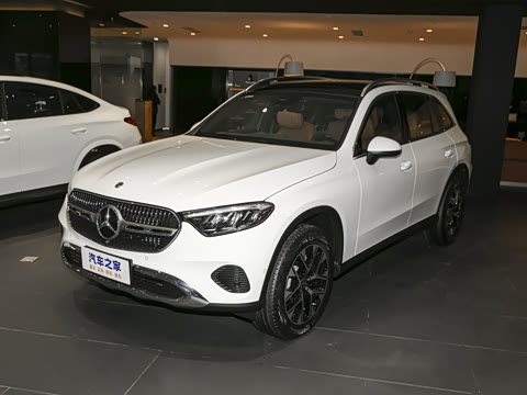 2025�� �Ŀ� GLC 260 L 4MATIC ������