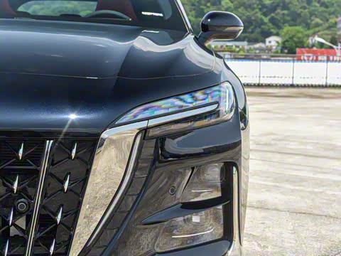 2025�� 2.0T ���а�