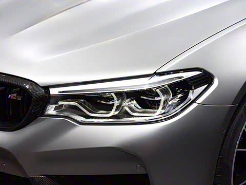 2019�� M5 ������