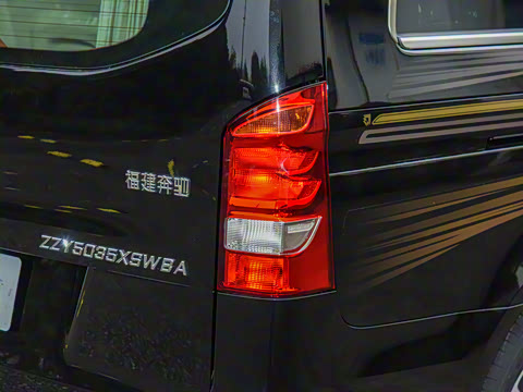 2025�� 2.0T ʢ��