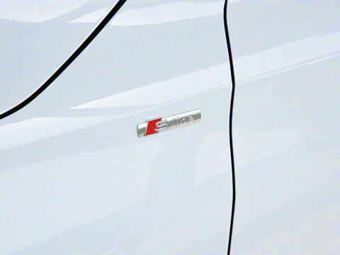 2023�� �Ŀ� Sportback 35 TFSI ʱ���˶���