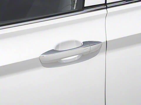 2025�� �Ŀ�� 300TSI DSG׿Խ��