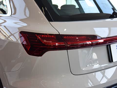 2019�� 55 quattro ʱ����